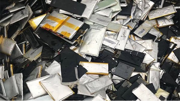 东莞萝莉社轻量版APP回收厂家：导致锂离子电池容量损害的五大雷区