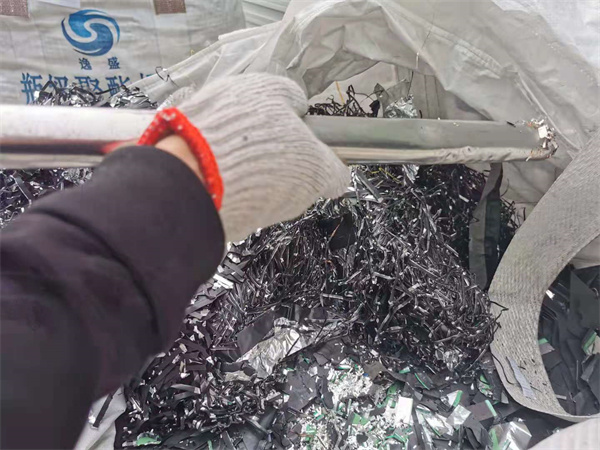 电池正极片回收 收购电池正极边料 电池正极片回收 收购电池正极边料