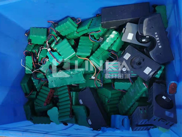 钴酸萝莉社轻量版APP回收 镍正极片回收